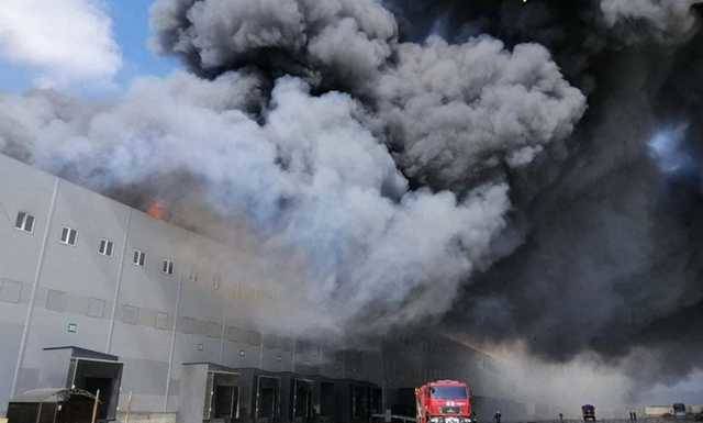 Пожар на складах в Одесской области ликвидирован, жертв нет, - ГСЧС
