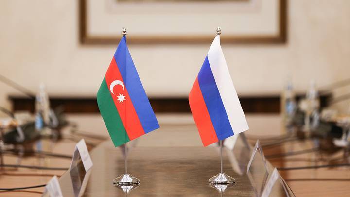 МИД Азербайджана вызвал временного поверенного РФ из-за слов Жириновского