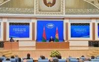 Лукашенко пообещал выдать украинцам гражданство Беларуси