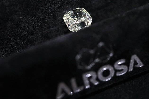 "Алроса" в июле снизила продажи алмазов и бриллиантов до $334 миллионов
