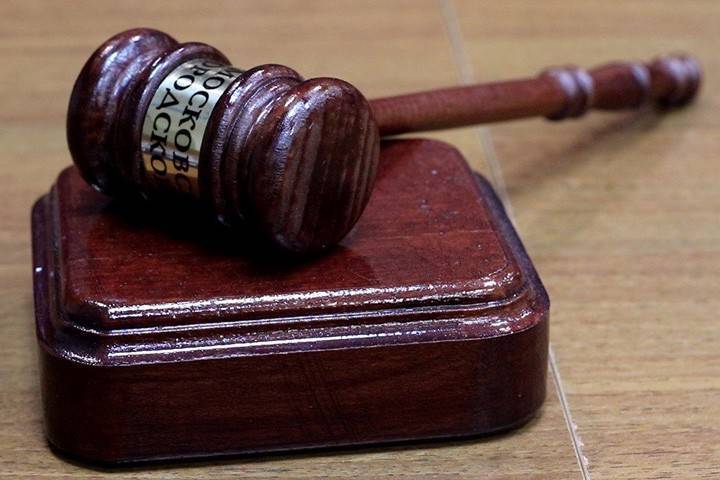 Суд определит меру пресечения для камчатского депутата, сознавшегося в убийстве