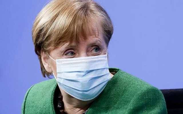 МИД Украины ожидают ответа Германии, останется ли Меркель на саммит "Крымской платформы"