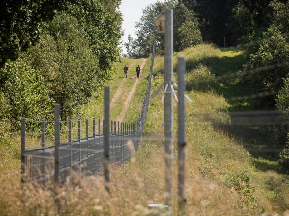 В Литве строительство забора на границе с Беларусью признали проектом государственной важности