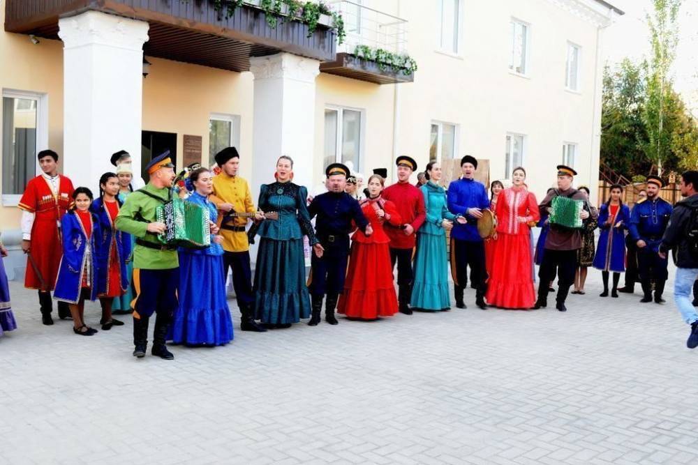 Астраханцев приглашают на День русских традиций