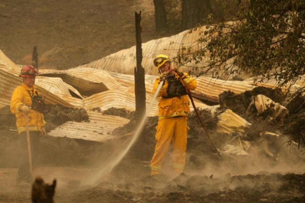 Лесной пожар «Дикси» уничтожил почти 900 домов в Калифорнии