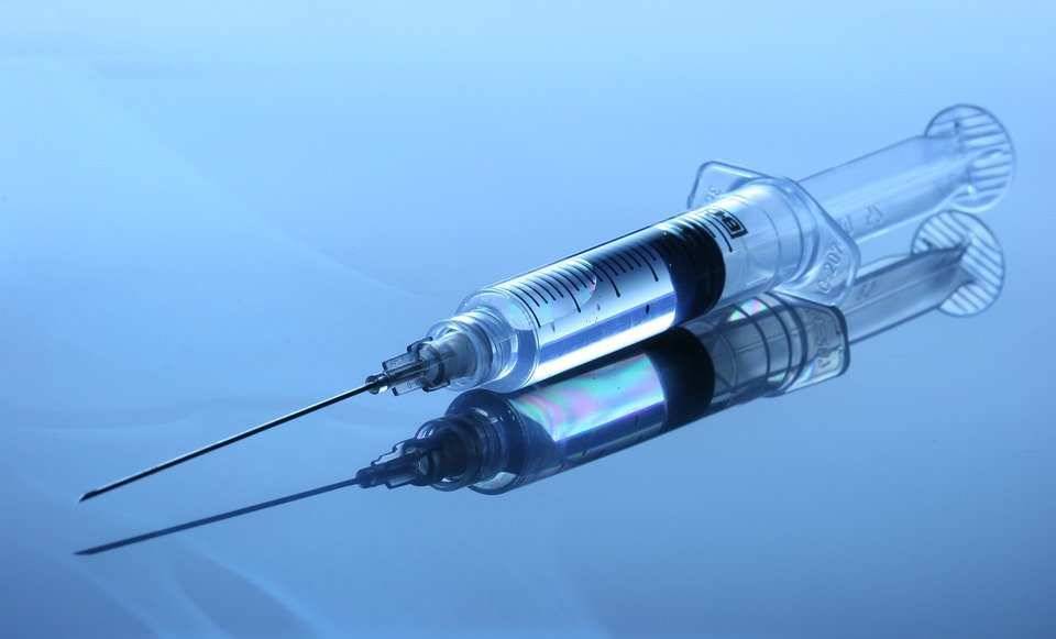 В Роспотребнадзоре предупредили о последствиях отказа от вакцинации