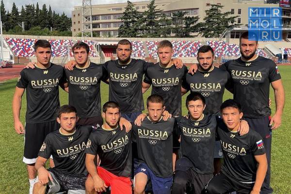 Борцы-вольники сборной России выступят на первенстве мира в Уфе