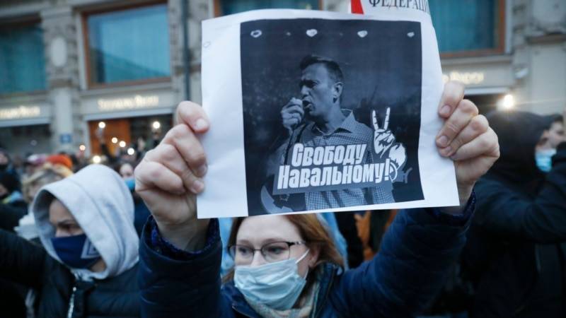 Госдепартамент США: Мы внимательно следим за ситуацией с Навальным