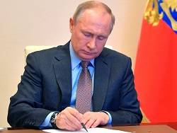 Депутат Рады Кузьмин заявил, что десять посланий Путина Украине будут иметь последствия