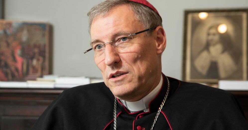 Архиепископ Збигнев Станкевич запретил в проповедях католических приходов ставить под сомнение вакцинацию от Covid-19