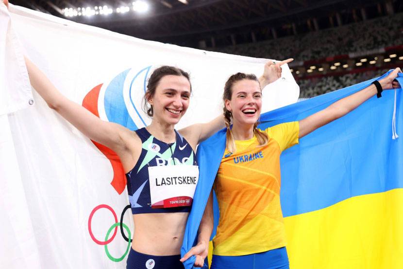 Украинская легкоатлетка Магучих, которую критиковали из-за снимка с Ласицкене, прокомментировала фотографию с россиянкой