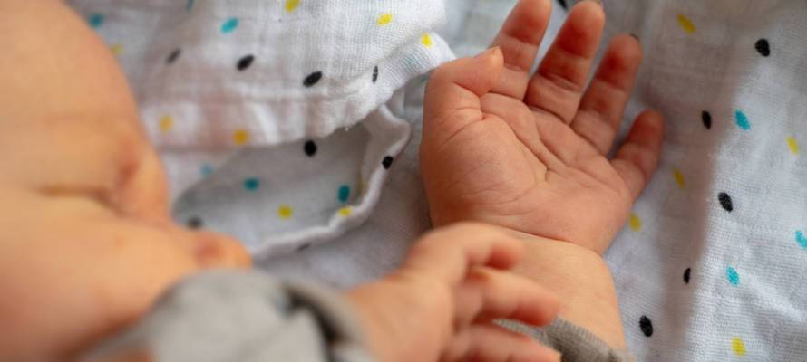 Младенец с коронавирусом госпитализирован в Карелии (СРОЧНО)