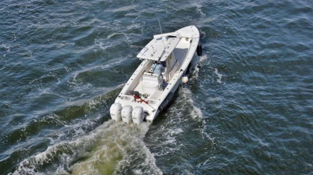 В Эгейском море затонула лодка с туристами на борту