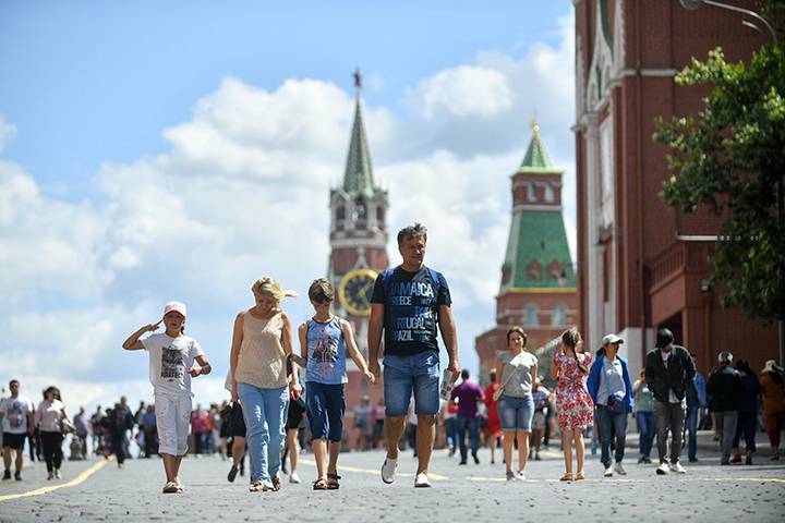 «В Лондоне нужно платить буквально за все»: британка сравнила свою родину и Россию