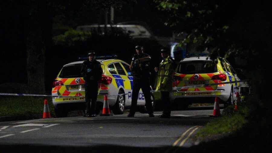 В Британии неизвестный открыл стрельбу: шесть человек погибли