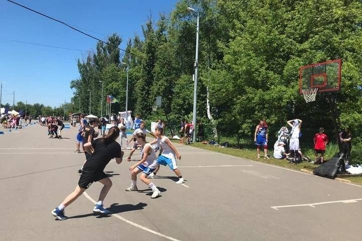 Тамбовчане отметят День физкультурника соревнованиями по уличному баскетболу