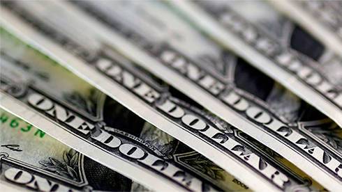 Нацбанк сократил покупку валюты на межбанке в 3 раза
