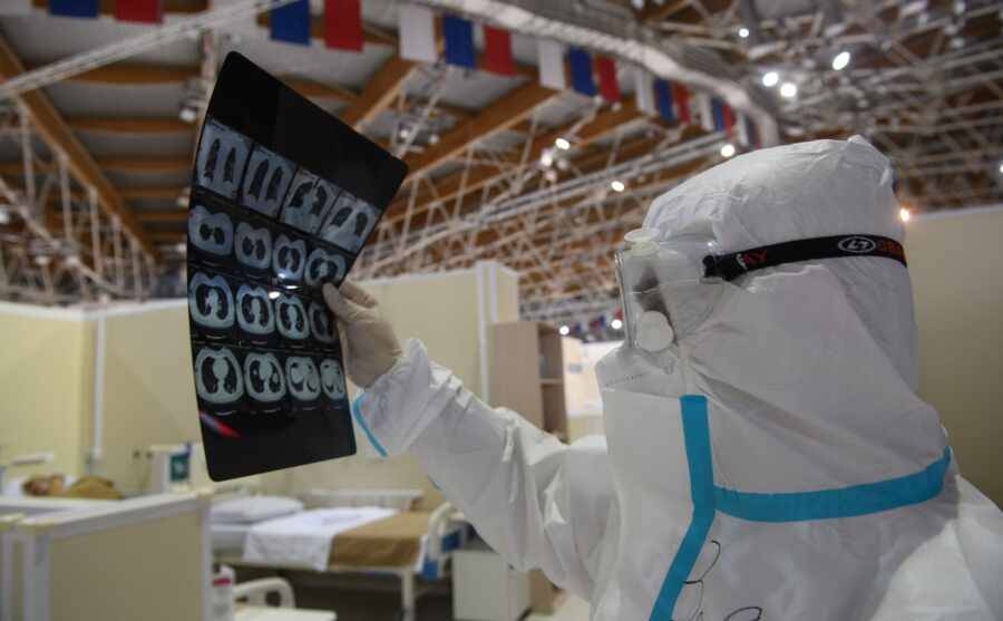 США обвинили Россию, Китай и Иран в распространении фейков о коронавирусе