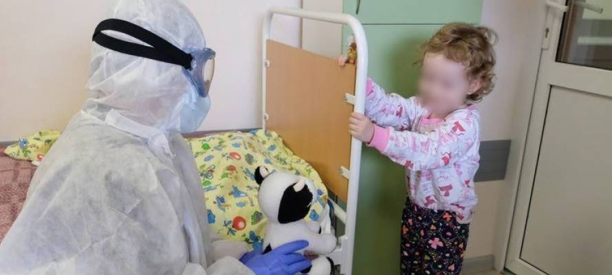 В Карелии агрессивный штамм коронавируса добрался до детей в: двое в тяжелом состоянии