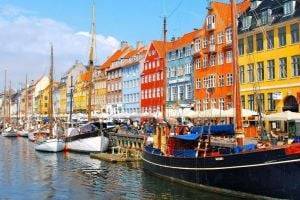 В Дании резко ослабили карантинные ограничения