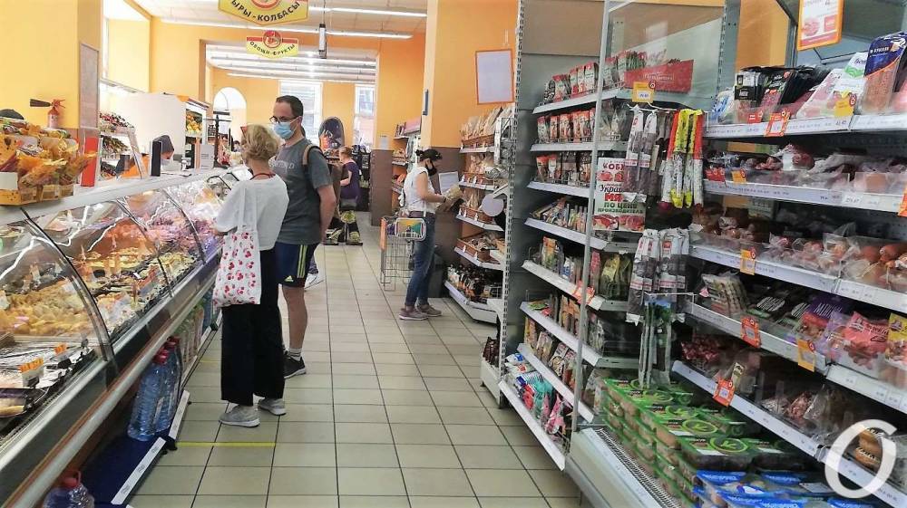 Что там еще подорожало: августовские цены на «главные» продукты в одесских супермаркетах