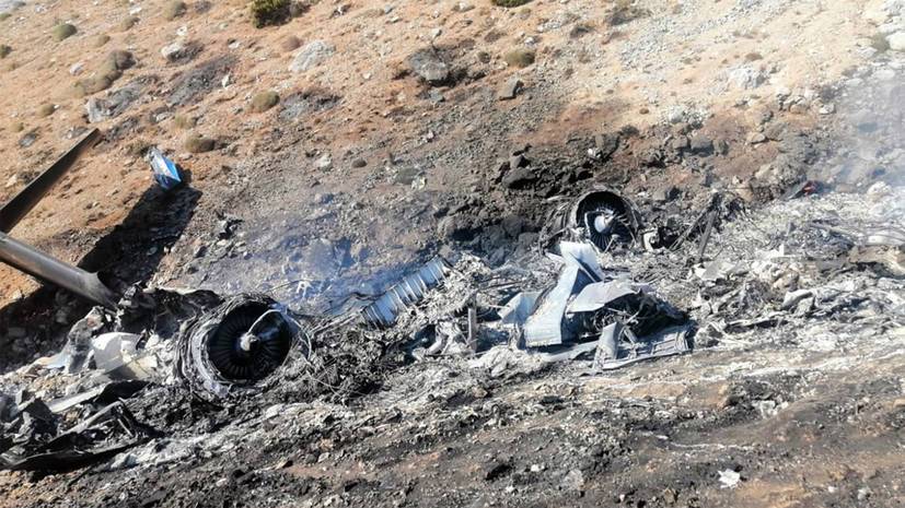 Погибли восемь человек: что известно о крушении российского самолёта Бе-200 в Турции