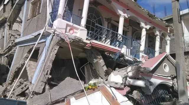 Землетрясение на Гаити: число жертв превысило 200