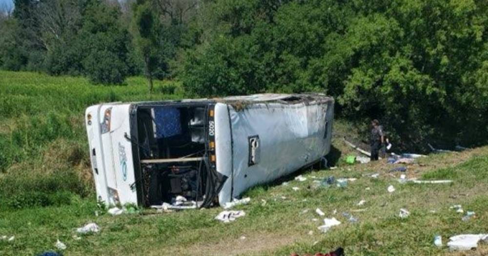 Более 50 пассажиров пострадали в ДТП с туристическим автобусом в США
