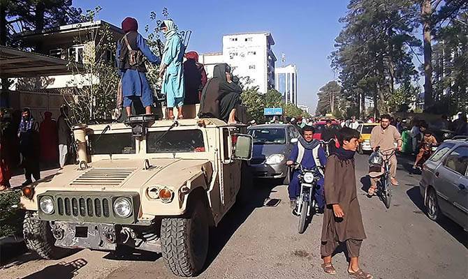 «Талибан» уже ведет в Кабуле переговоры о передаче власти