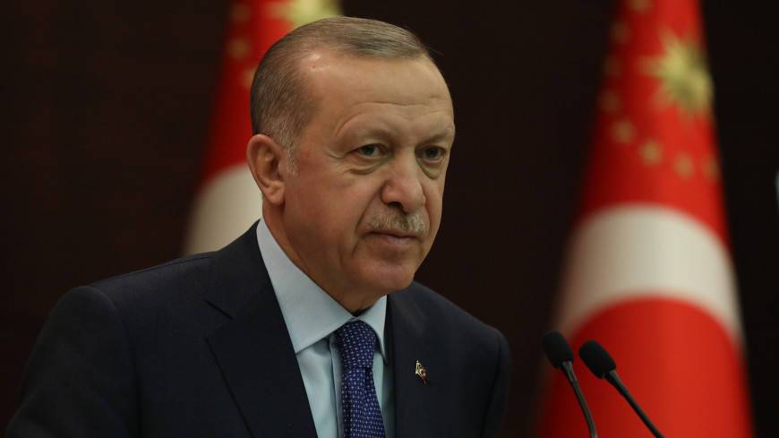 Эрдоган выразил России соболезнования из-за крушения самолета Бе-200