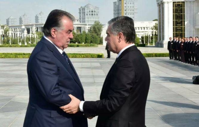 Президент Туркменистана в середине сентября посетит Таджикистан