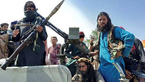 Исламская революция в Афганистане: Талибан захватил власть, жители в панике