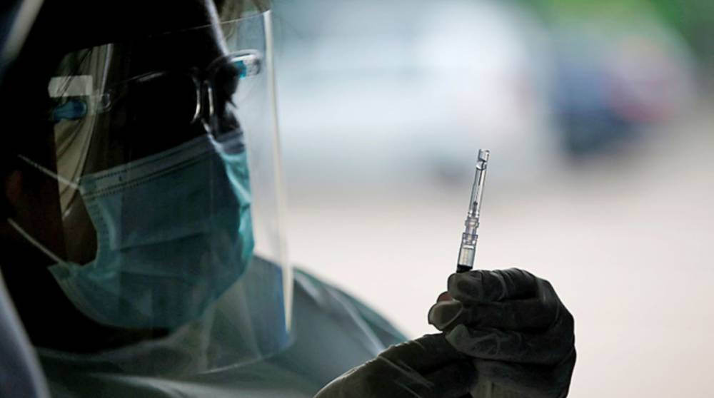 Австралия получит миллион доз вакцин от коронавируса от Польши