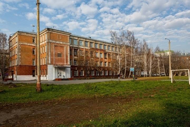 В Новосибирске школьные линейки в честь 1 сентября пройдут в очном формате