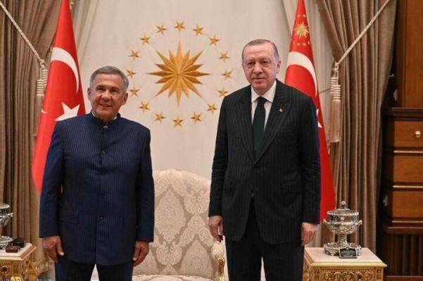 Медиаполитика Казанского кремля: равнение на Турцию
