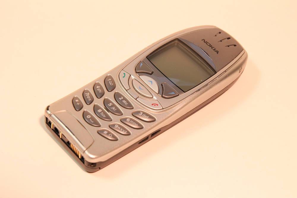 В России спустя 20 лет вновь начались продажи Nokia 6310
