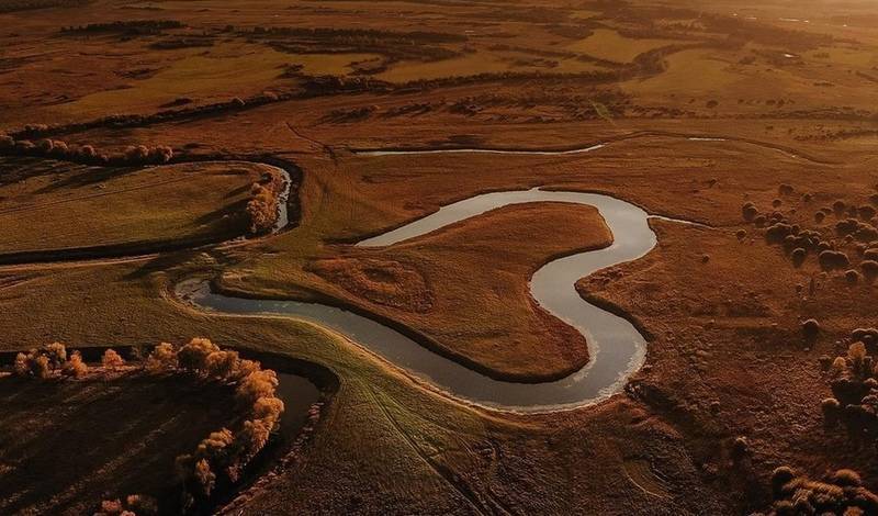 В Тюменской области «Сердечное озеро» сфотографировано с высоты