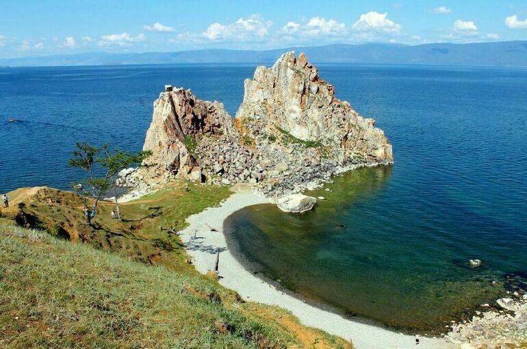 Прокуратура проводит проверку по факту загрязнения воды на Байкале
