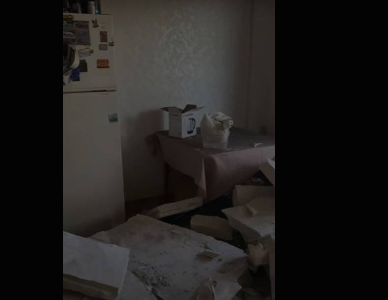 В Перми взрывом электросамоката разнесло квартиру: снесло стену и выбило стекла
