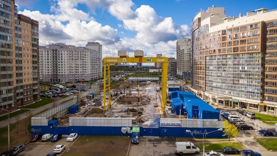 Путин поручил Мишустину назначить подрядчика по строительству метро в Петербурге