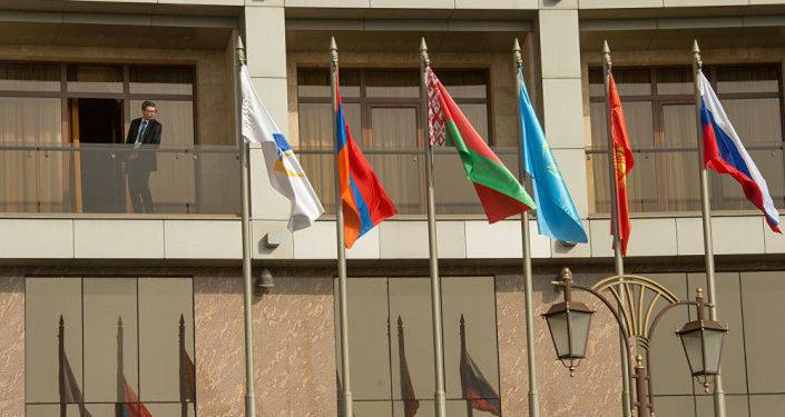 Главы правительств стран - участниц ЕАЭС в Киргизии обсудят вопросы торговли