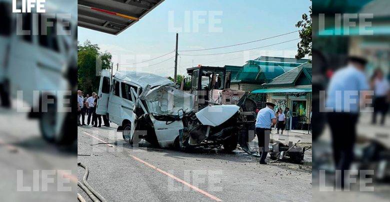 Двое погибли и трое пострадали в ДТП с автобусом в Кабардино-Балкарии