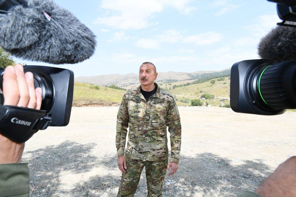 Президент Ильхам Алиев: Наши граждане имеют полное право жить в Гейчинском махале - на земле своих предков