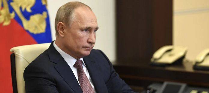 Путин выразил соболезнования родным и близким погибших летчиков Ил-112В