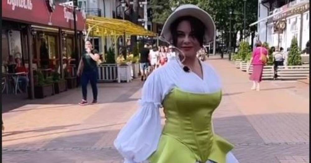 Наташа Королёва залезла на «быков»: в Калининграде прошли съёмки шоу для Муз-ТВ (видео)