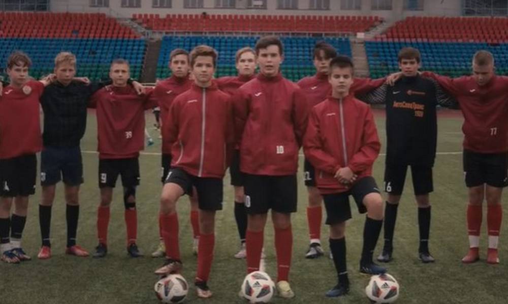 Что карельские чиновники ответили юным футболистам, которые из-за плохого стадиона в Петрозаводске могут вылететь с соревнований?