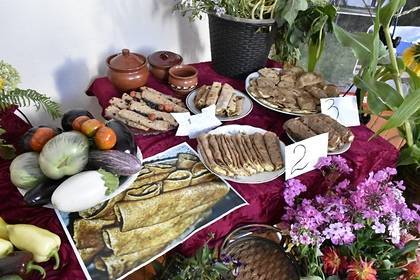 Жителей Новгородской области угостили древнерусскими блюдами