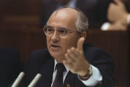 Бывший сотрудник КГБ рассказал об утечках секретных сводок для Горбачева