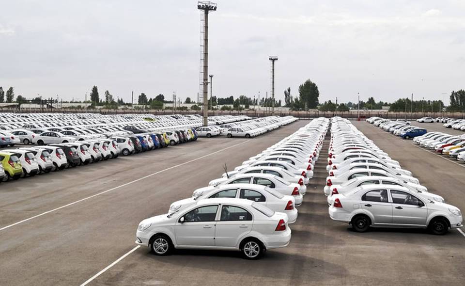 Узбекистан за полгода экспортировал автомобилей на 194 миллиона долларов