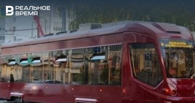 В Казани сошел с рельсов трамвай на Кулагина